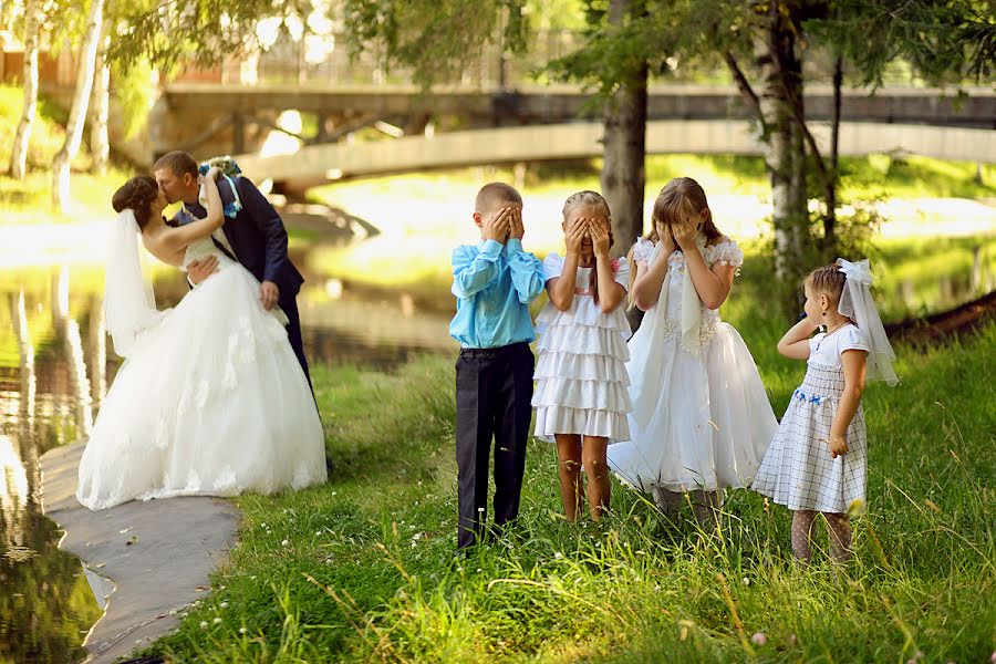 Wedding photographer Inna Zhdanova (innamo). Photo of 12 March 2015