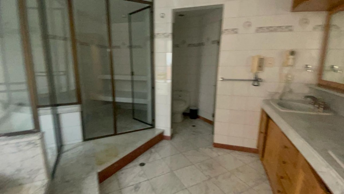 Apartamento En Venta - Los Rosales, Bogota