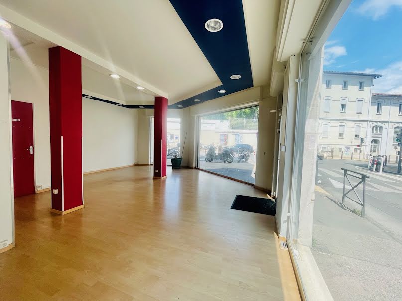 Vente locaux professionnels  55 m² à Marseille 10ème (13010), 160 000 €