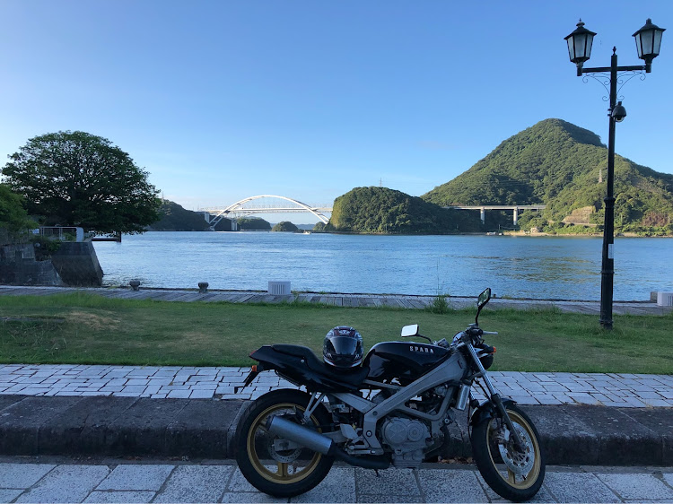 肉団子症候群さんが投稿した熊本・三角西港・バイク・海・HONDAに関するカスタム事例の投稿画像1枚目