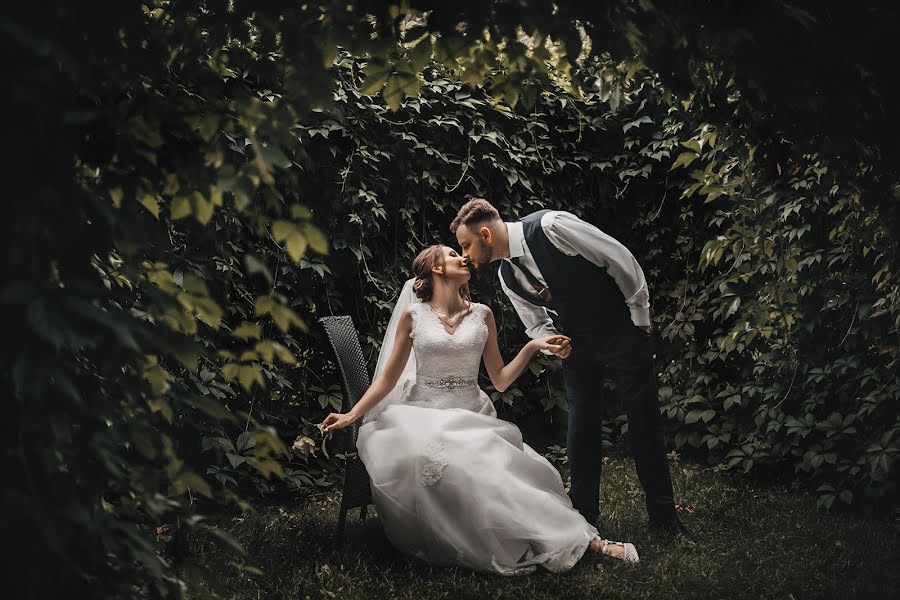 Hochzeitsfotograf Valeriya Vartanova (vart). Foto vom 11. August 2020