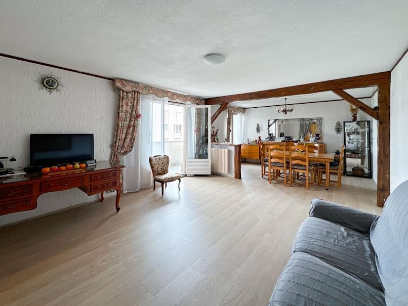 Vente appartement 5 pièces 94 m² à Bondy (93140), 234 000 €