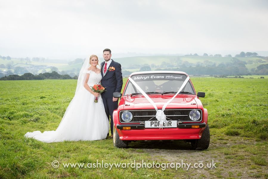 Wedding photographer Ashley Ward (ashleyward). Photo of 1 July 2019