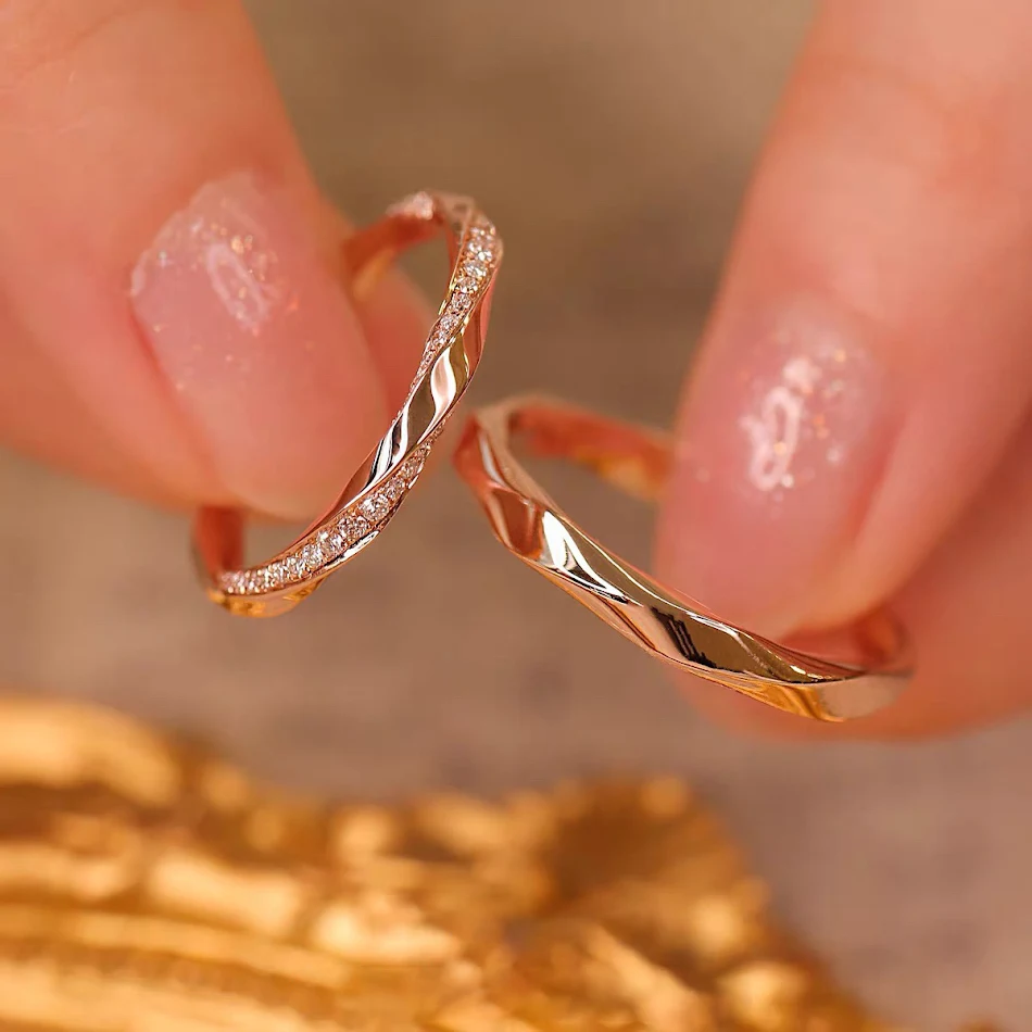 Mobius S925 Sterling Zilver Lightyear Koppelring. Een tijdloos symbool van liefde met een uniek en elegant design, perfect voor koppels.