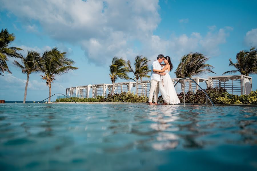 Fotógrafo de casamento Luis Tovilla (loutovilla). Foto de 5 de agosto 2021