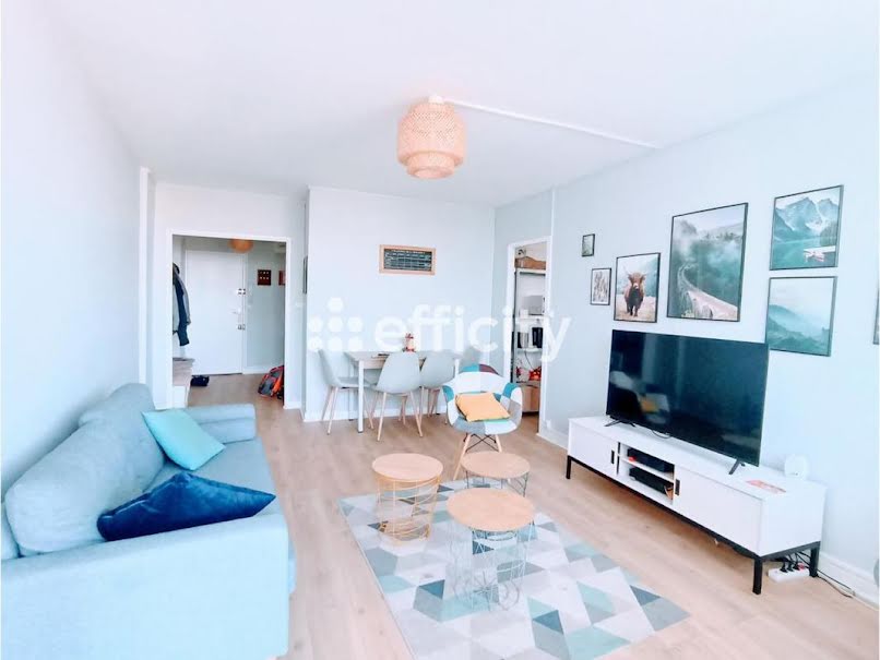 Vente appartement 6 pièces 91 m² à Poitiers (86000), 189 900 €