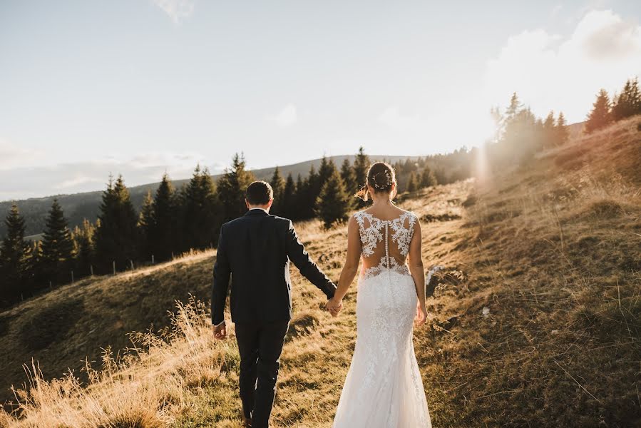 Fotógrafo de bodas Rene Knabl (reneundsteffi). Foto del 5 de junio 2019