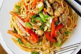 Chicken Schezwan Noodles