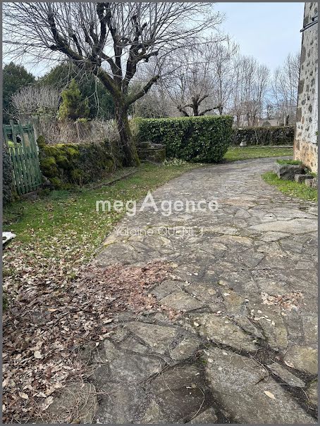 Vente maison 5 pièces 120 m² à Lacroix-Barrez (12600), 158 990 €