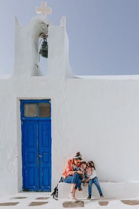 Wedding photographer Bertrand Roguet (piranga). Photo of 25 April 2022