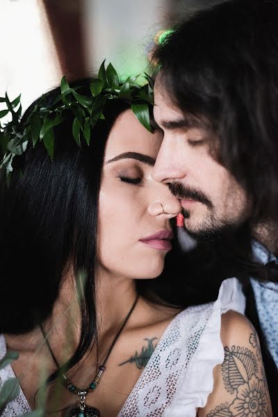 Nhiếp ảnh gia ảnh cưới Oleg Susyak (olegphoto1505). Ảnh của 5 tháng 3 2019