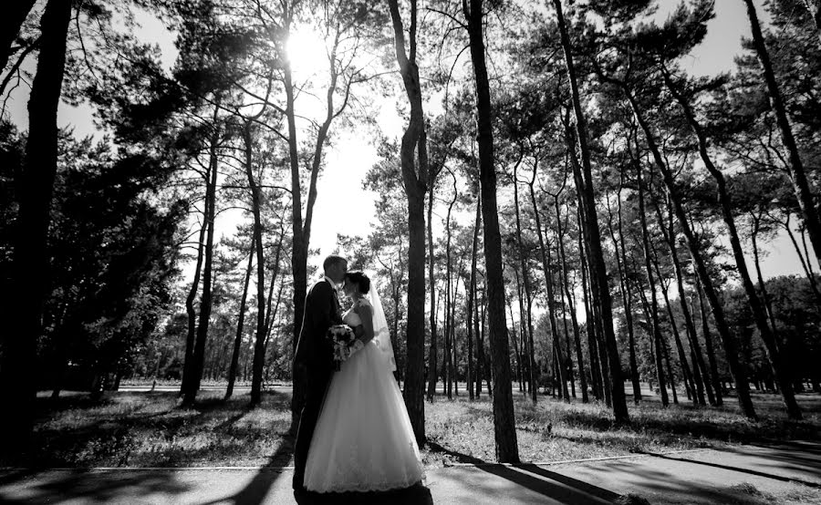 Nhiếp ảnh gia ảnh cưới Maksim Mikhaylyuchenko (wedphotographer). Ảnh của 2 tháng 9 2015