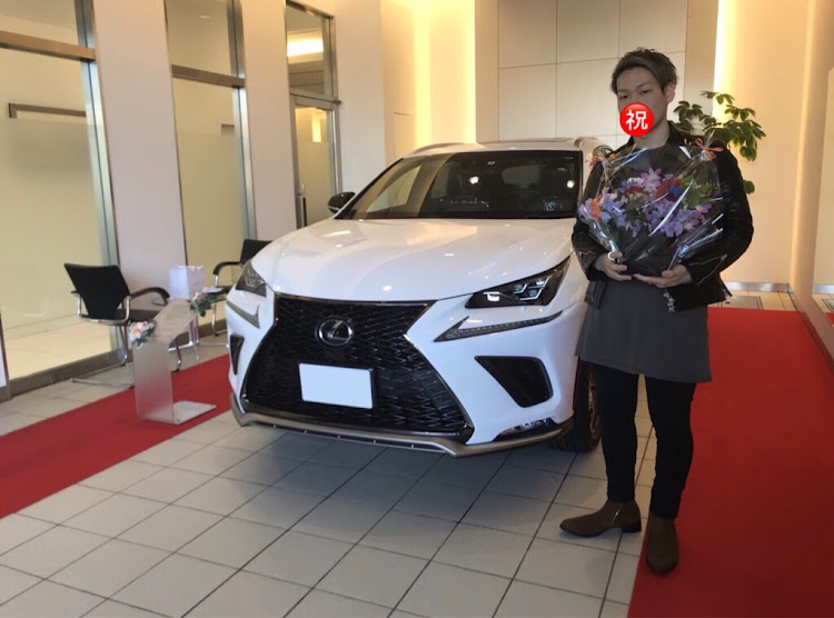 NXのLexus・NX300・Fsports・納車に関するカスタム事例の投稿画像1枚目