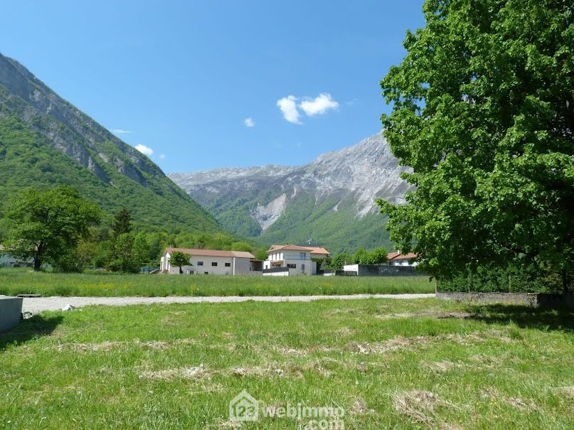 Vente terrain  754 m² à Saint-Paul-de-Varces (38760), 219 000 €