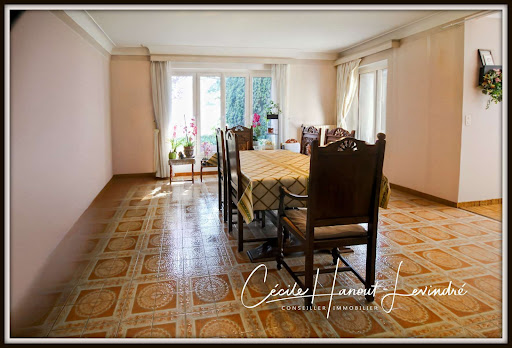 House with terrace 2