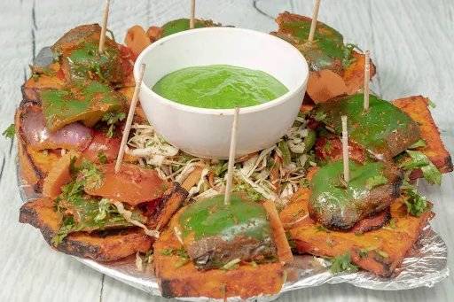 Achari Paneer Tikka Dry