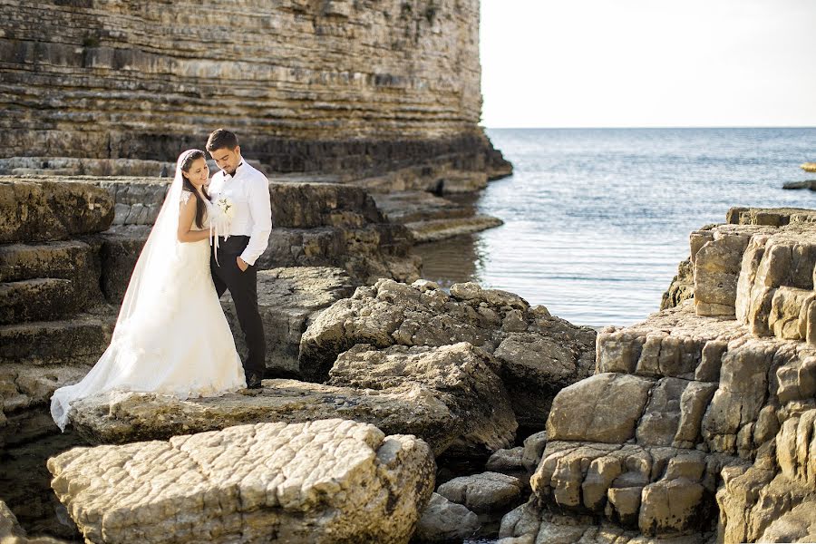 Fotografo di matrimoni Beyti Tirancı (beytrancy). Foto del 27 ottobre 2017