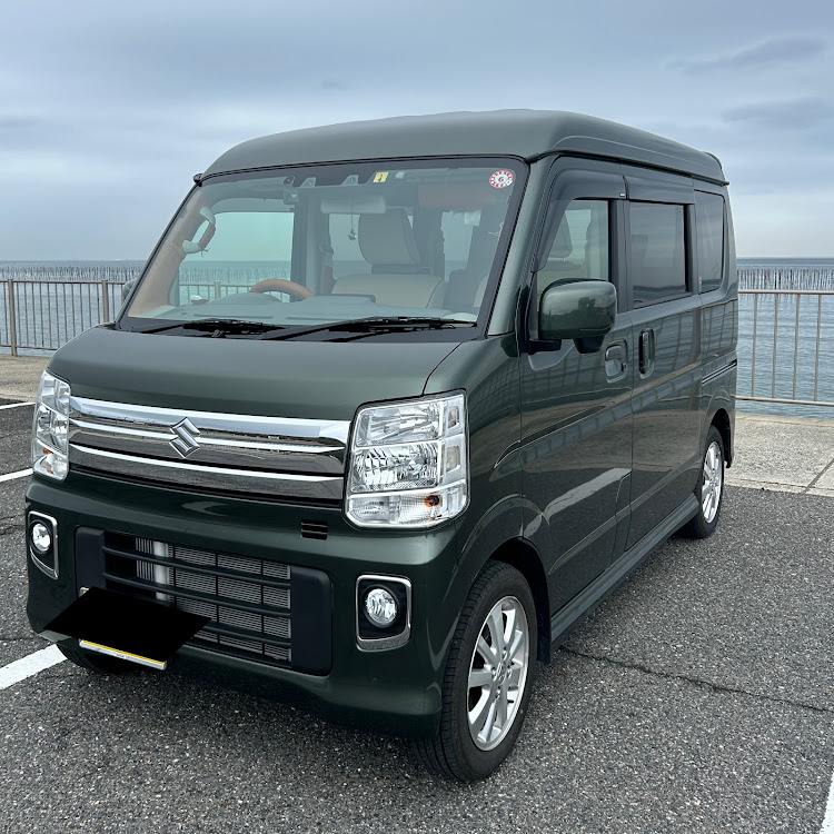 エブリイワゴンのエブリィワゴン・はじめまして。初投稿です。・海と空と愛車・外装編・エブリィに関するカスタム事例の投稿画像1枚目