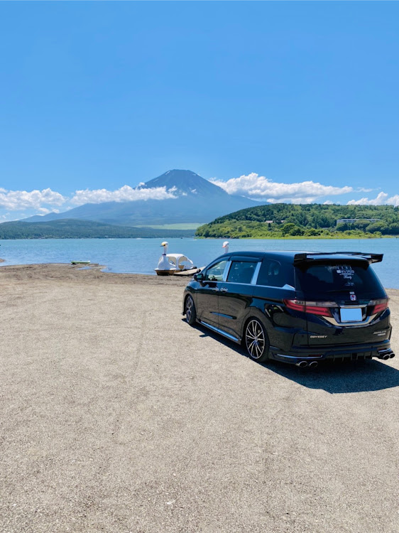 オデッセイの毎日投稿継続中・富士山とコラボ・山中湖でのリベンジ・大きくなった白鳥❓❓〔笑〕に関するカスタム事例の投稿画像5枚目