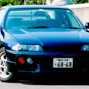 スカイライン ENR33