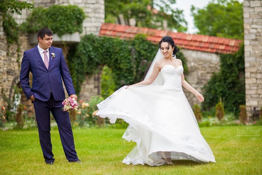 Fotografo di matrimoni Inna Vlasova (innavlasova). Foto del 5 luglio 2016