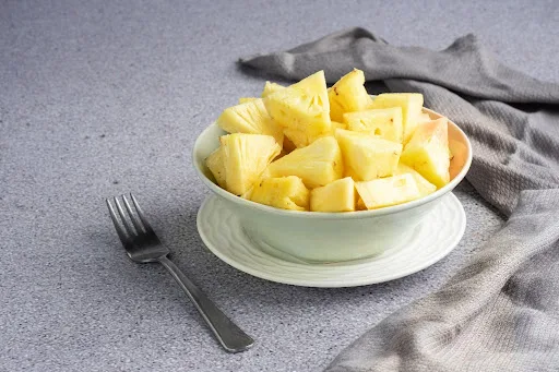 Single Fruit Pineapple Bowl