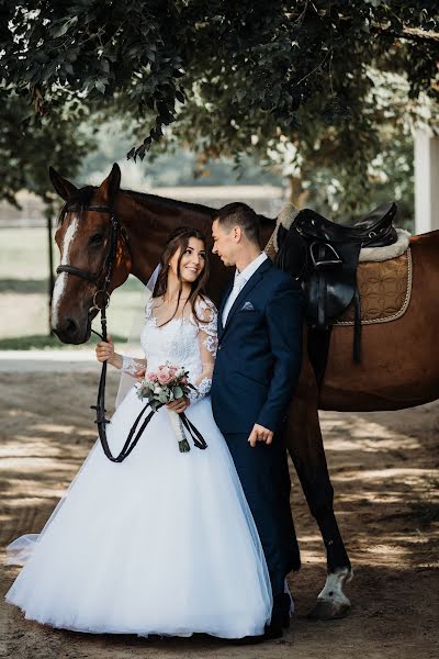 Fotografer pernikahan Bács Jenő (jencimages). Foto tanggal 28 Agustus 2020