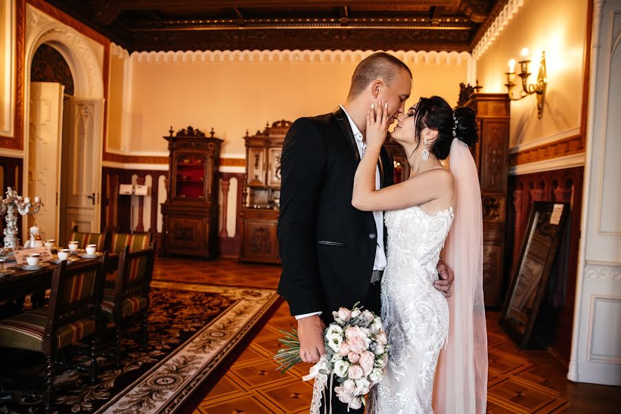 Fotógrafo de bodas Aleksandr Ratuckiy (ratutskiyphoto). Foto del 11 de marzo 2020