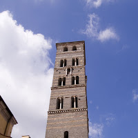 Torre del trivio (XIV sec.) di 