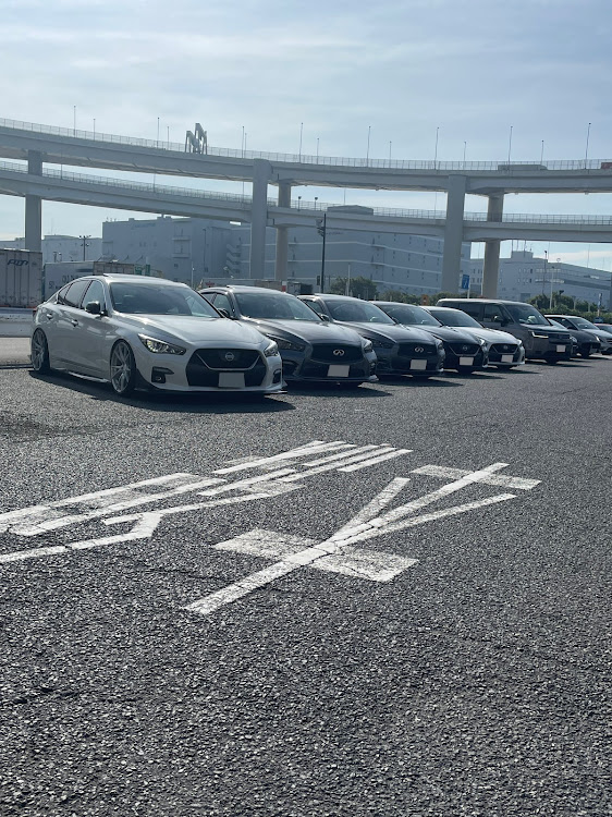 スカイラインのオフ会・朝活・ドライブ・暑い、、暑いぞおおお！！に関するカスタム事例の投稿画像4枚目