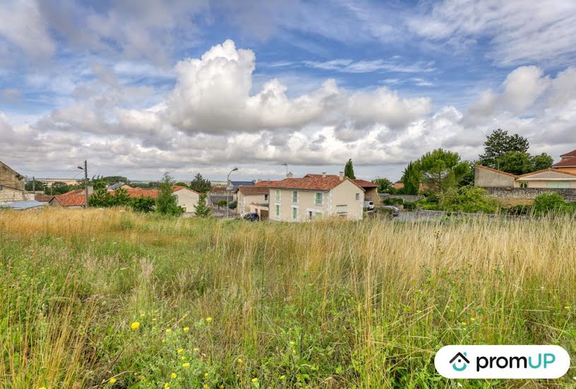  Vente Terrain à bâtir - 1 800m² à Mirebeau (86110) 