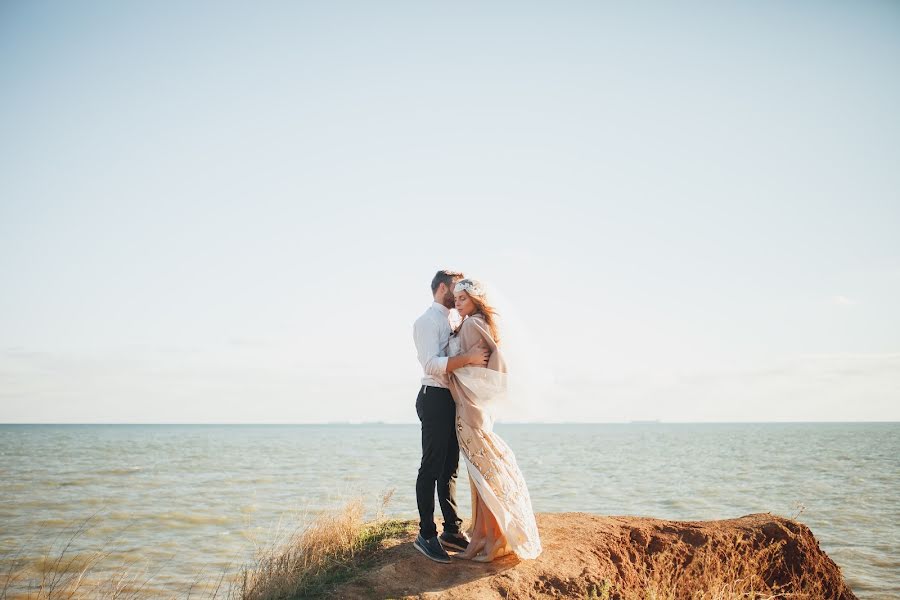 Fotógrafo de casamento Vitaliy Scherbonos (polterua). Foto de 13 de novembro 2018