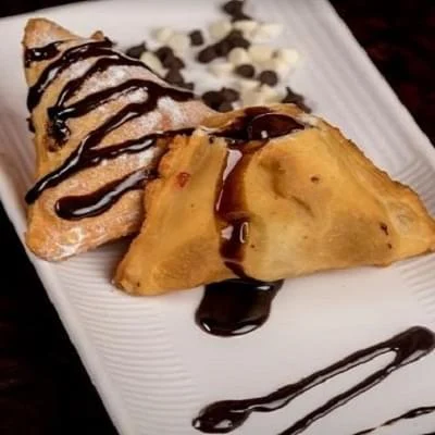 Molten Chocolate Samosa (2 Pcs)