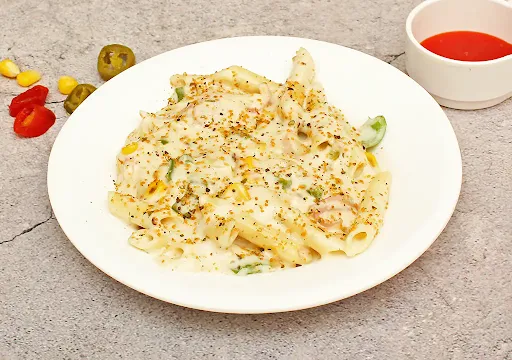 White Sauce Pasta