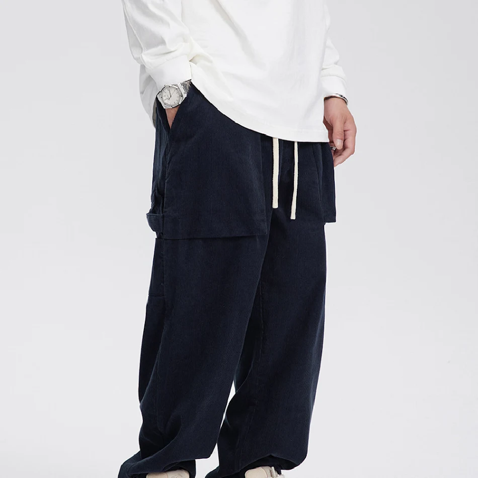 Retro Corduroy Straight Herren Freizeithose Bequeme, gerade Passform für entspannten Stil Strapazierfähiger Cordstoff für Alltag und Freizeit Vielseitig kombinierbar.