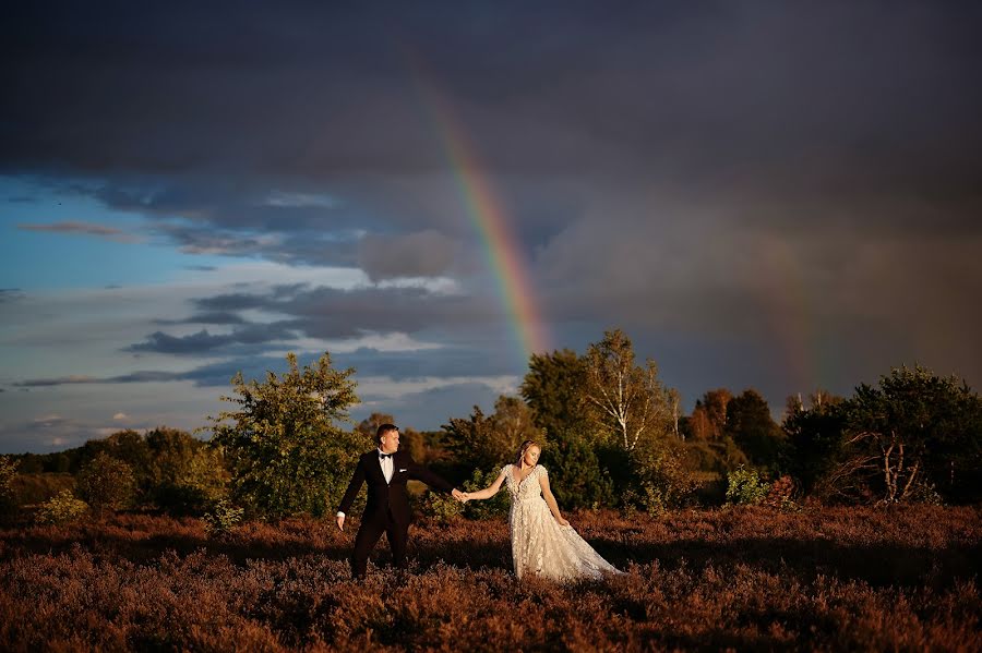 Fotógrafo de casamento Marcin Kamiński (marcinkaminski). Foto de 13 de outubro 2022