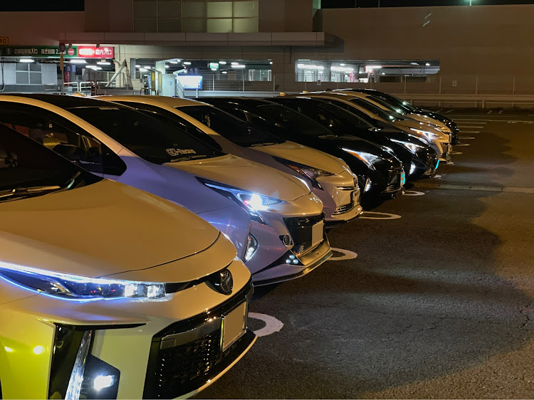 プリウスのzvw30・zvw50・プリウス・富谷イオンMT・寒かったけど心はホットに関するカスタム事例の投稿画像2枚目