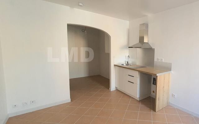 Location  appartement 1 pièce 22 m² à Villemur-sur-Tarn (31340), 330 €
