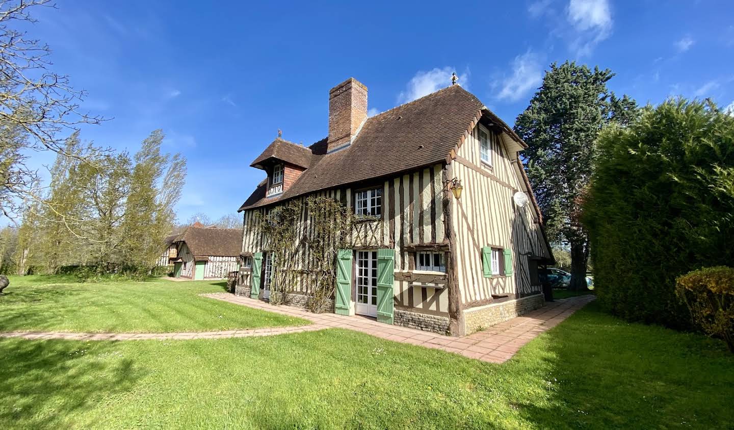 Propriété avec jardin Beuvron-en-Auge