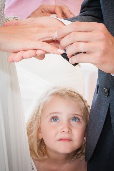 Fotografo di matrimoni Steve Lewis (stevelewis). Foto del 12 settembre 2019