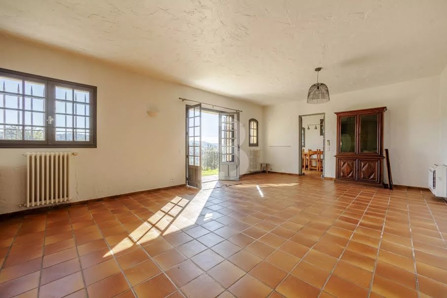 Vente appartement 5 pièces 143 m² à Mougins (06250), 615 000 €