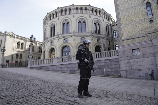 Norveška će privremeno naoružati policiju zbog učestalih pretnji muslimanskoj zajednici