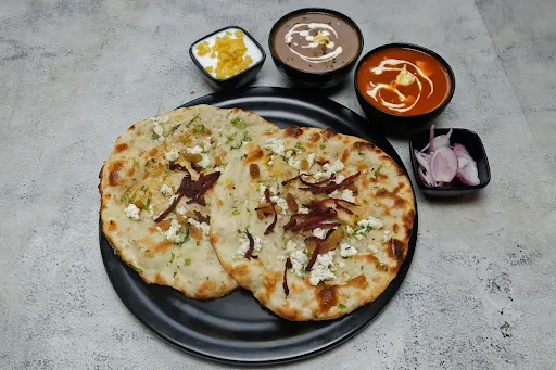 Paneer Chur Chur Naan Thali