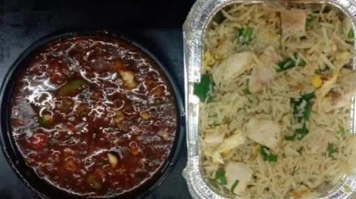 Chicken Manchurian Gravy [300 Ml] With Chicken Fried Rice [500 Ml]