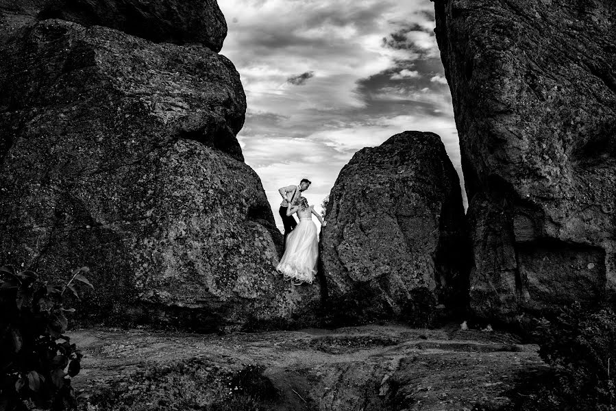 Wedding photographer Florin Stefan (florinstefan1). Photo of 15 October 2017