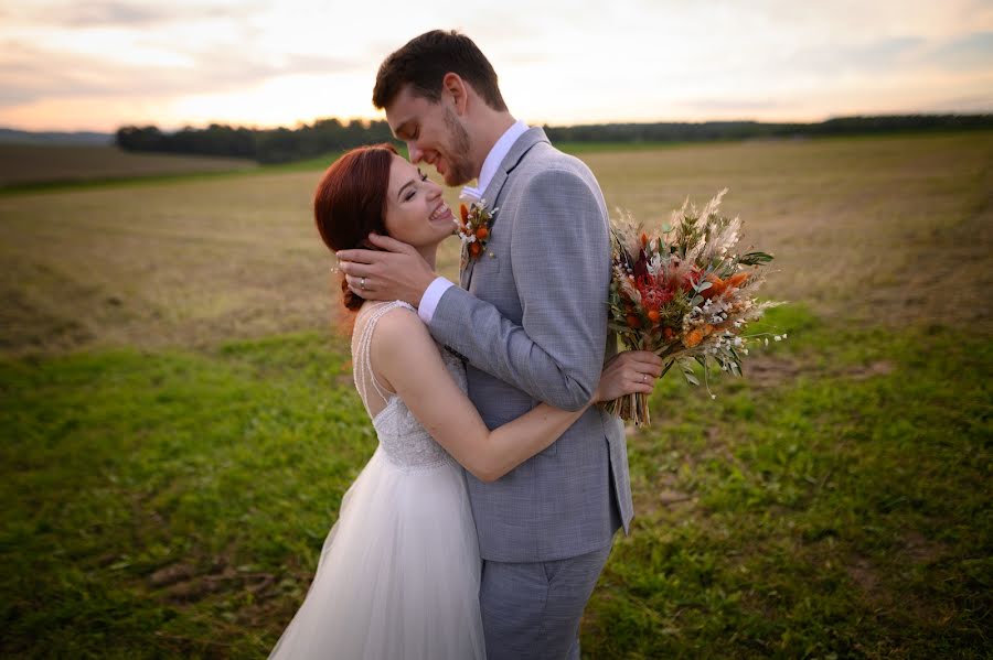 Svadobný fotograf Lucie Jiroušková (luciejirouskova). Fotografia publikovaná 11. januára 2023