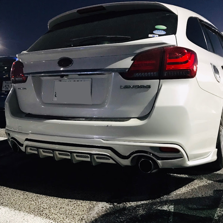 レヴォーグのROWEN・いつもイイネ&コメントありがとうございます🙇‍♂️・愛車のお尻はこんな感じ・スバル乗りと繋がりたいに関するカスタム事例の投稿画像1枚目