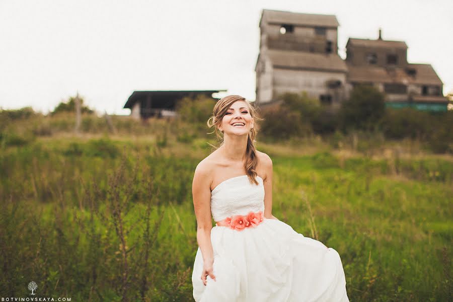 Wedding photographer Aleksandra Botvinovskaya (tsezarina). Photo of 1 February 2013