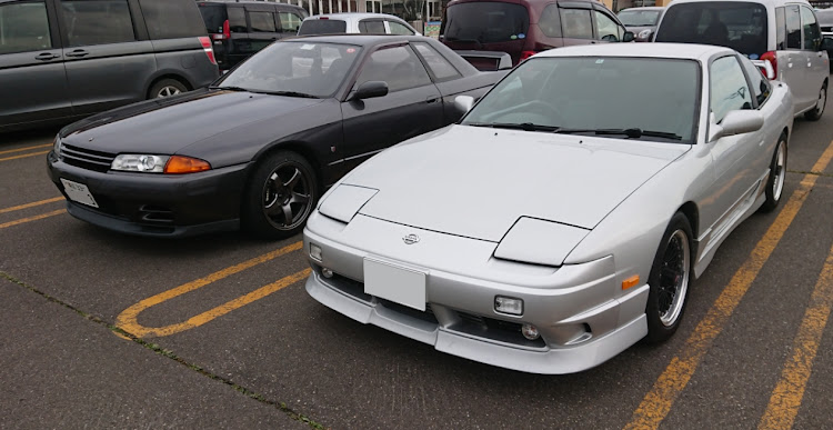 180SXのドライブ・草むら・90年代・BNR32に関するカスタム事例の投稿画像3枚目