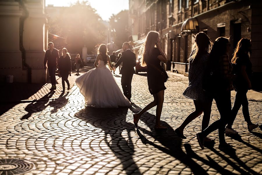 Wedding photographer Darina Zapesochnaya (zapesochnayad). Photo of 30 October 2016